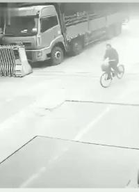 球不是这样踢滴搞笑图片,足球趣图搞笑图片