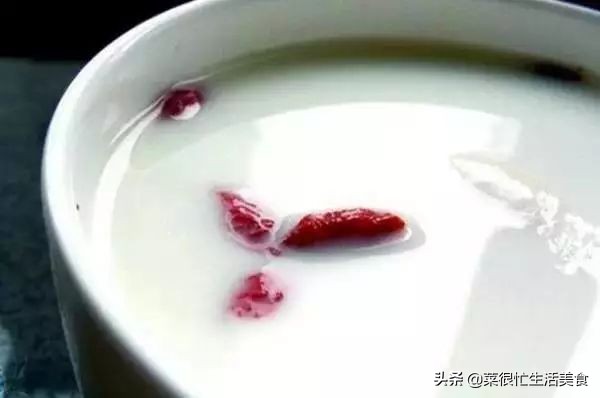 虾皮蒸水蛋简单做法,蒸水蛋的做法