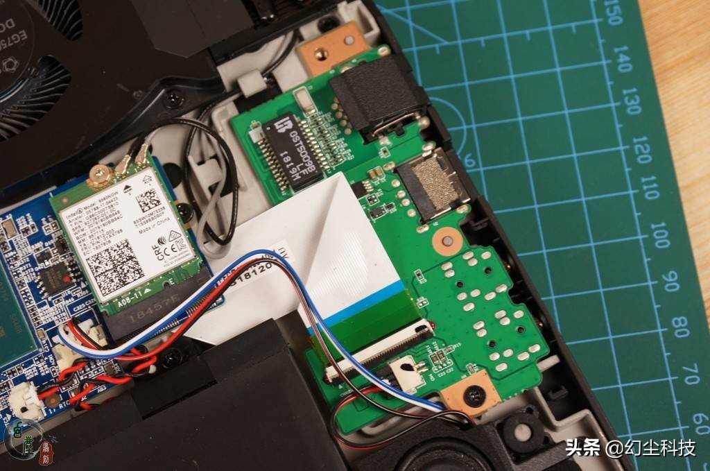 机械革命深海泰坦支持dp吗,机械革命深海泰坦x10ti-s游戏测试