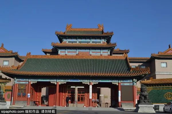 泡温泉玩水上滑梯,北京可以泡温泉又可以玩水上滑梯