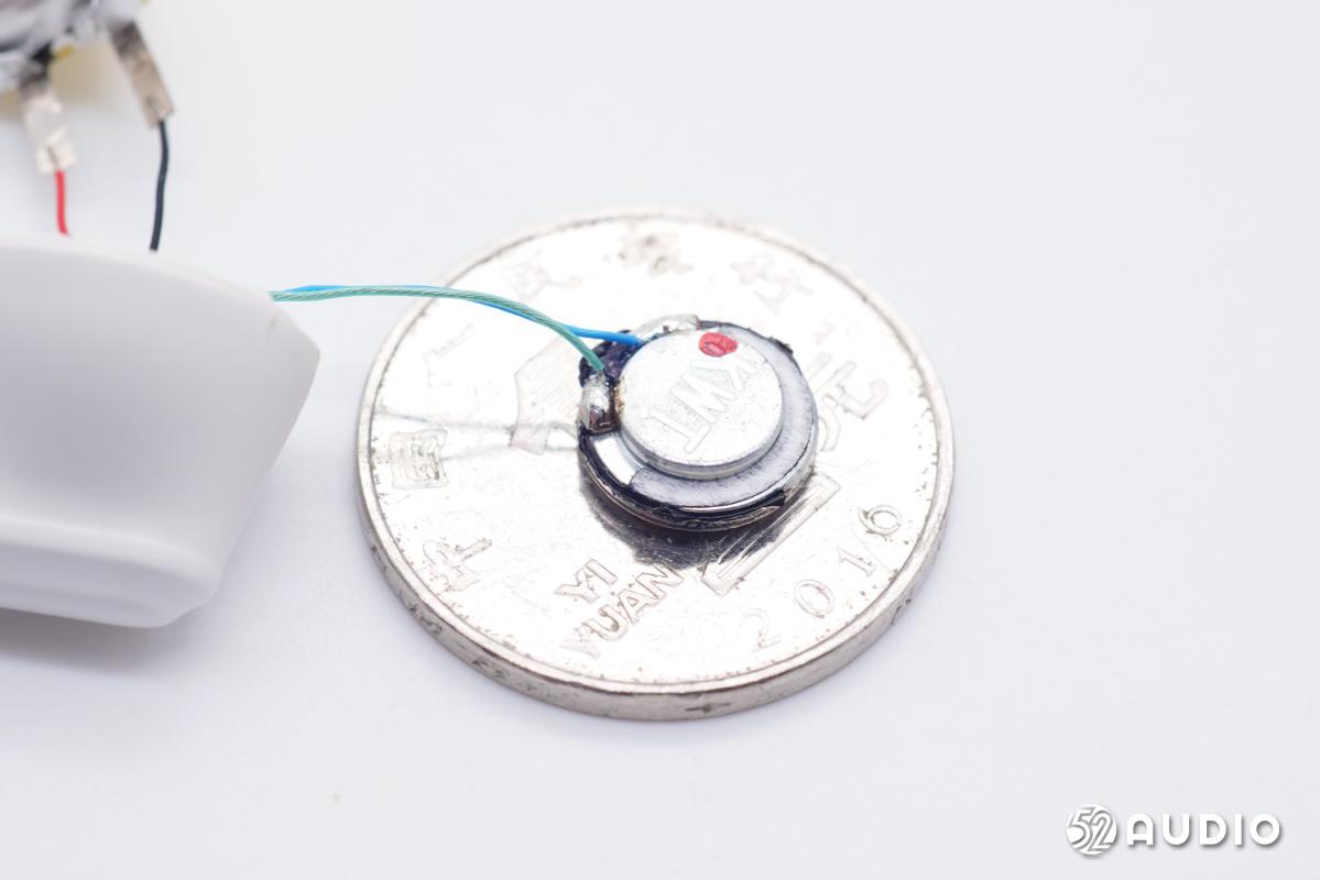 降噪真无线耳机jbl,轻量化监听耳机