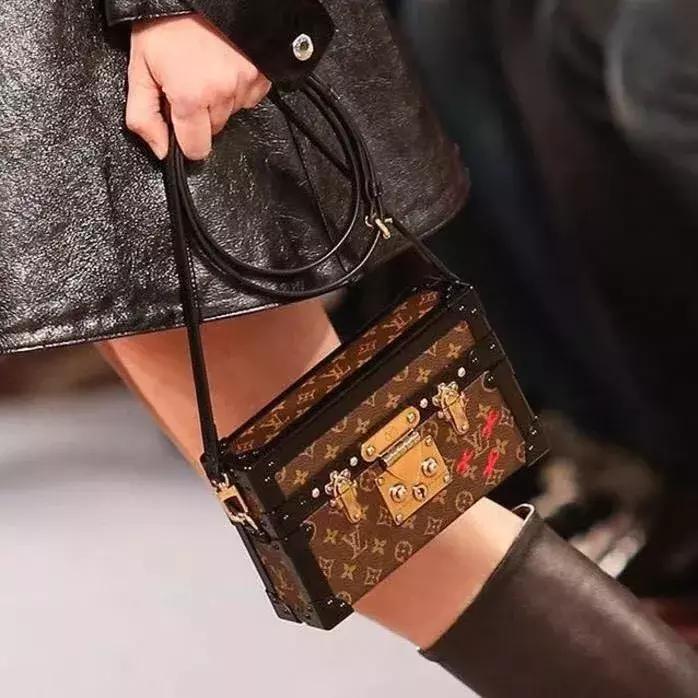 lv当季新品,2021十款必买lv包包直播