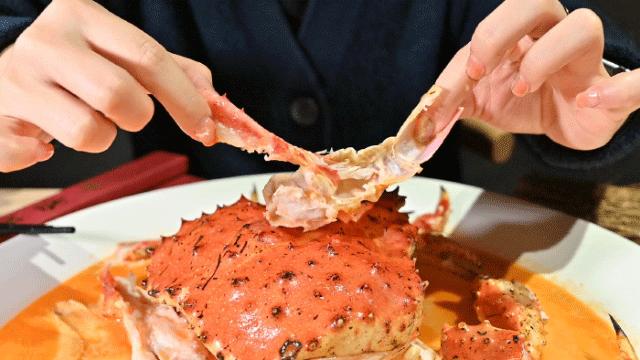 4000m²「平价海鲜」，还藏了个老广早茶，鸡煲、羊肉、虾蟹