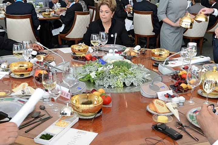 风口职业及岗位,口译员现场工作