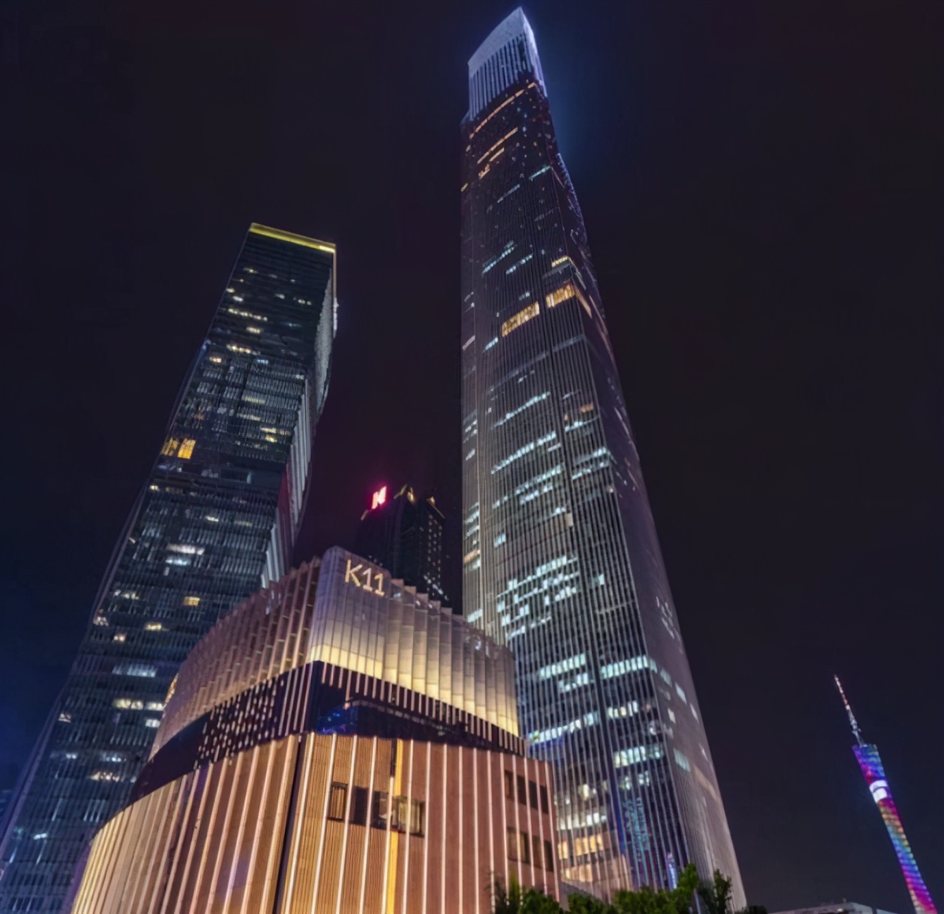 广州天河金茂广场面貌,广州天河金茂广场公寓开盘价格