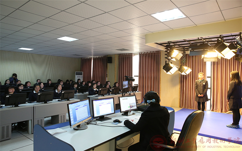 河南民办高校（本科）大起底：野花儿香，能采不？