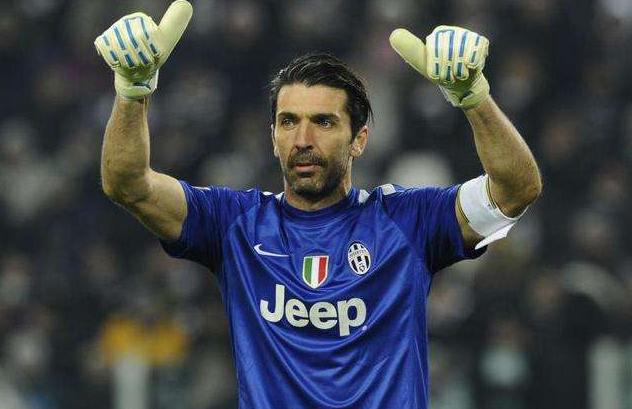 布冯年轻时和现在的样子,致敬小将布冯