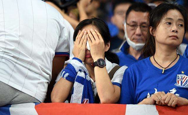 对球队犯错误兄弟的义气，恰恰是在害了他们