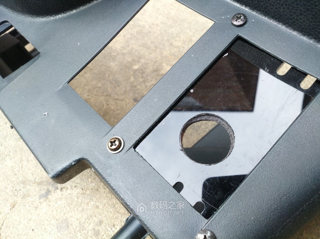 福特嘉年华点烟器插口改u盘,福特嘉年华车上的usb怎么更换