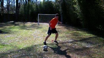 青训接球转身射门教案6-8岁,足球教学正脚背抽射8点细节