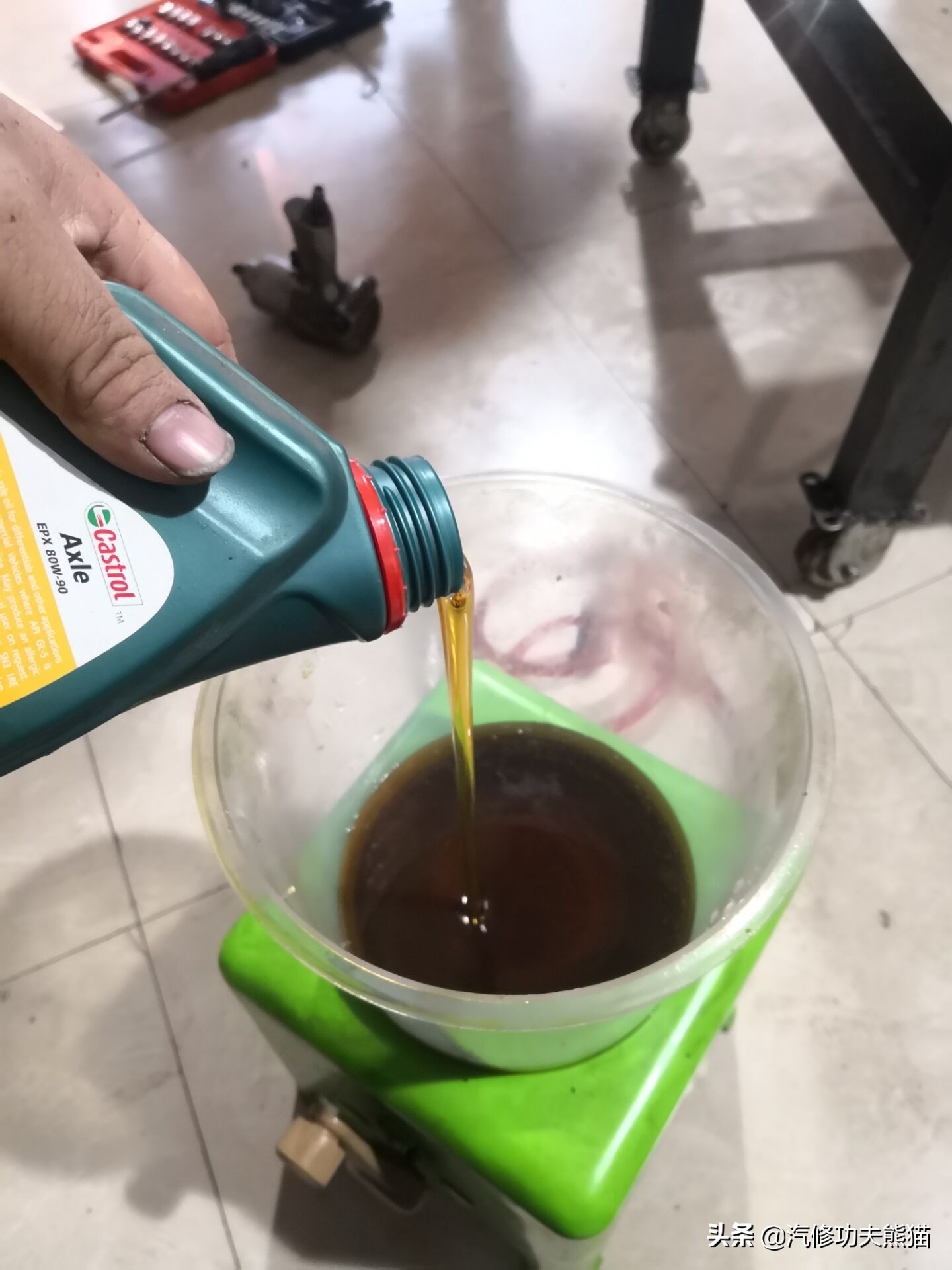 斯柯达昊锐发动机烧机油大修,18款的斯柯达为什么烧机油