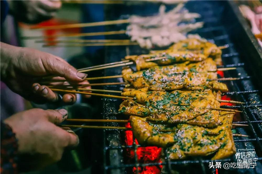 南宁东盟商务区烧烤摊,南宁2021烧烤店铺排行榜前十名