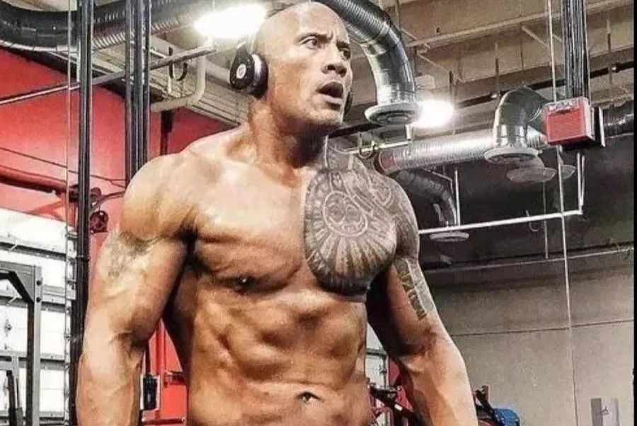 型男健身装备不能糙，看完这篇就知道为什么了