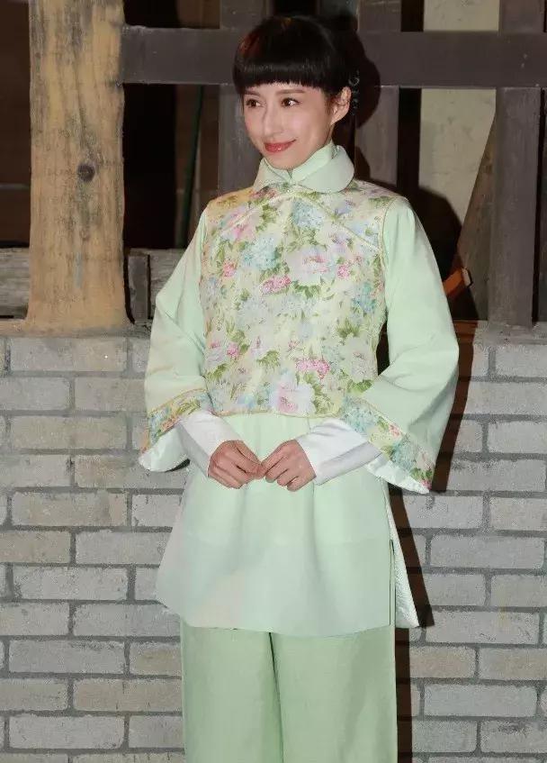 30岁tvb人气小花,32岁tvb新晋小花入行多年终上位