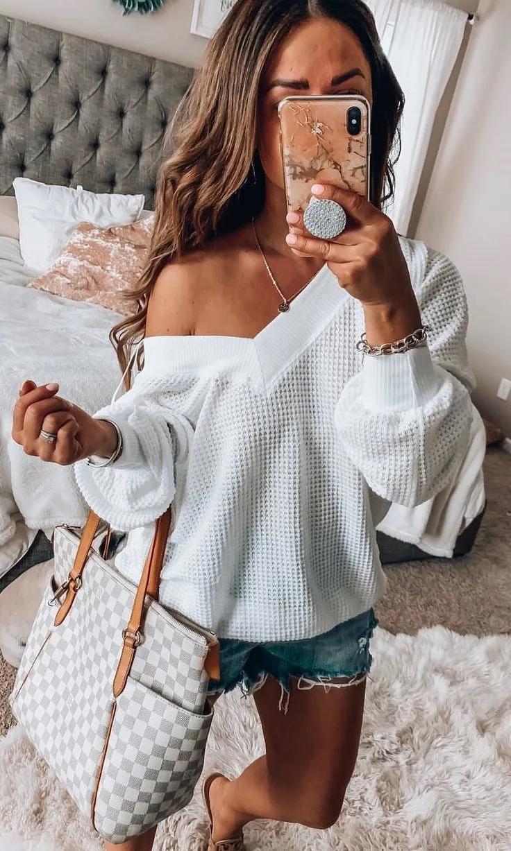 最经典的lv包包款式推荐,lv最经典的包包多少钱一套