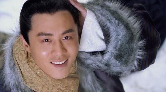 《*瓶金**梅》有两个人比西门庆高贵，为何依赖西门庆？揭露现实残酷