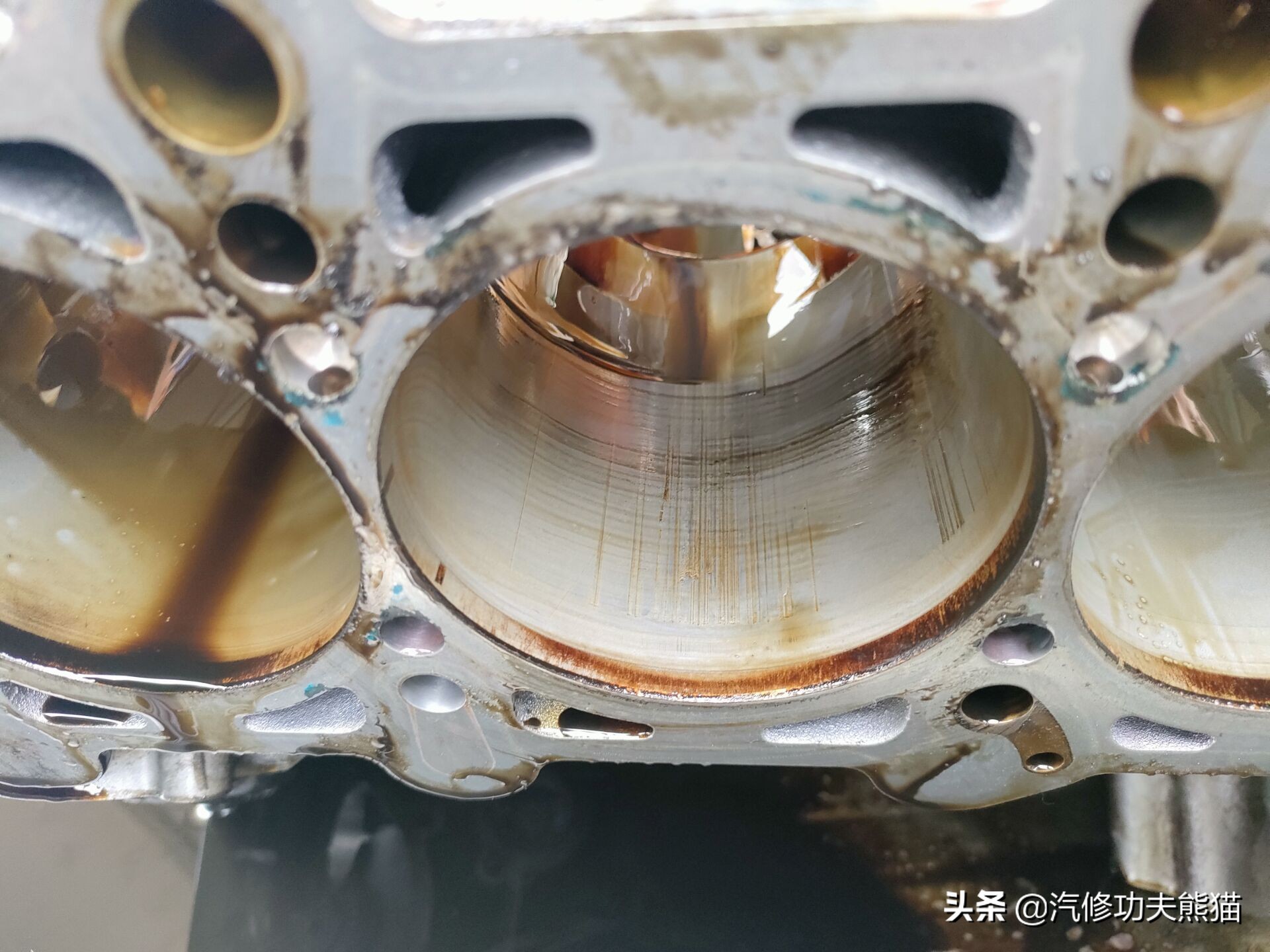 二手途锐烧机油怎么办,二手大众途锐烧机油