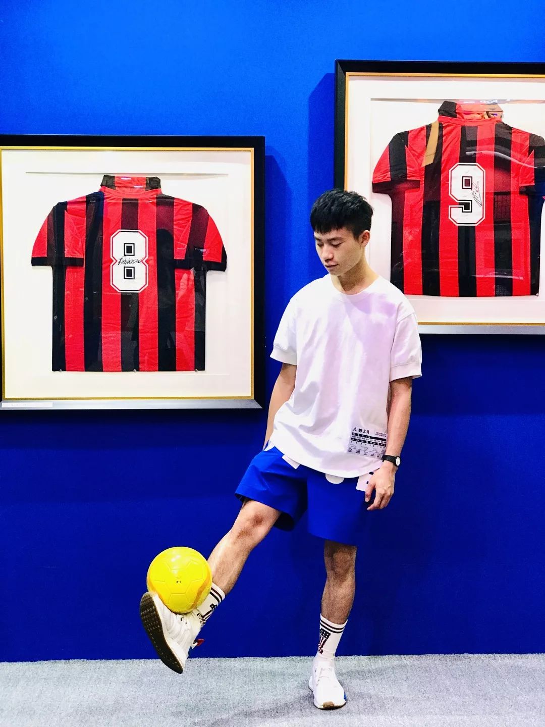 球场也是商场,球场是男人的战场