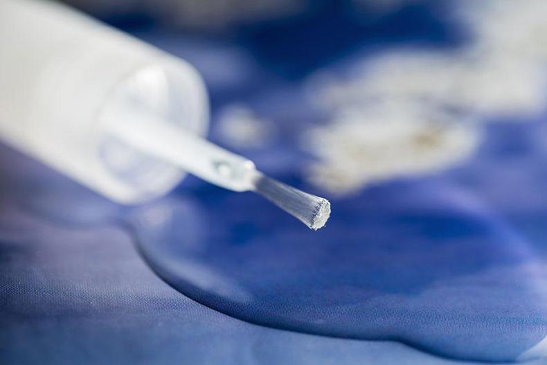 新手指甲油入门安全距离,新手指甲油选什么颜色