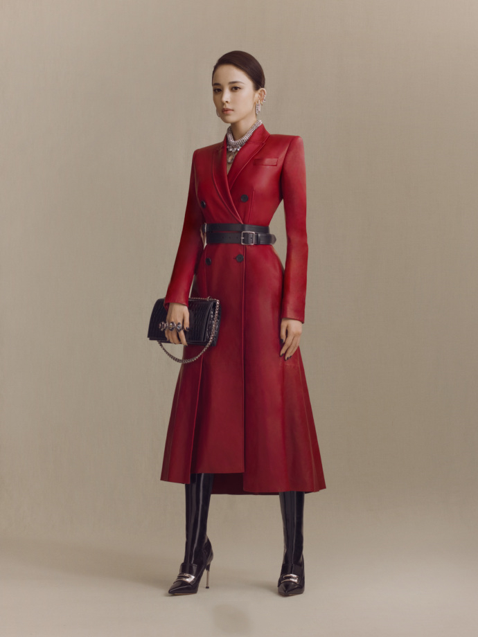 古力娜扎戛纳镜头,古力娜扎玫瑰旗袍红毯