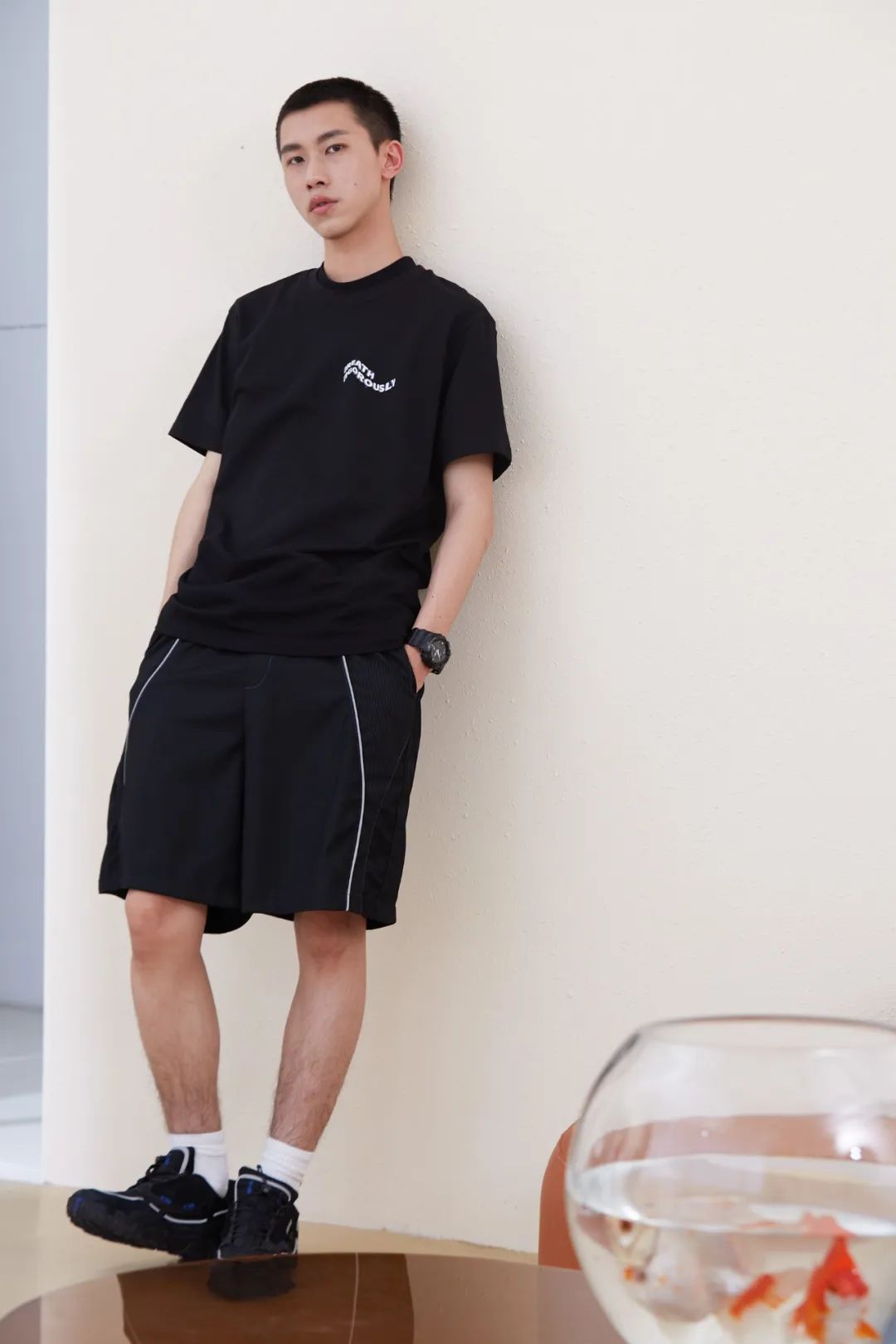 休息天与朋友们一起放松,朋友们出来放松心情