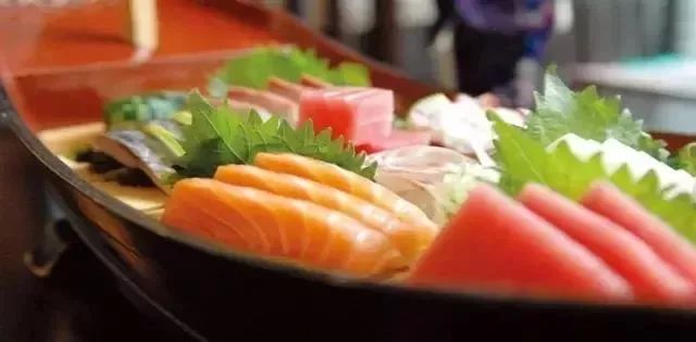 美食新天地6周年|满500送200，感恩有你，甜蜜相赠