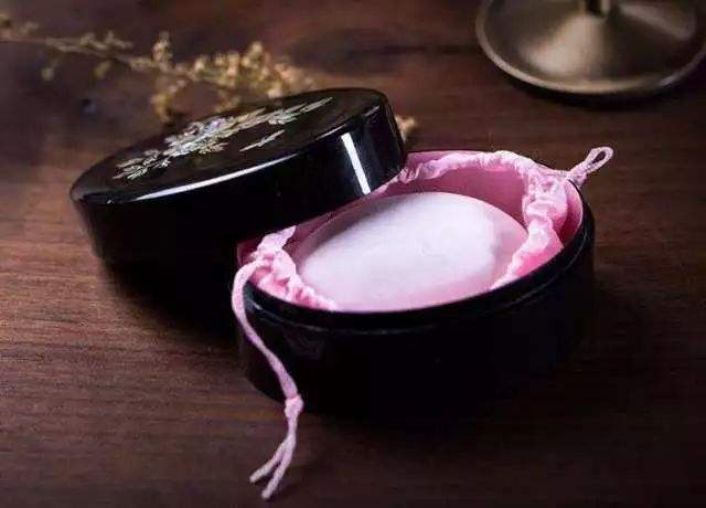 不用名牌化妆品,不用大牌化妆品护肤