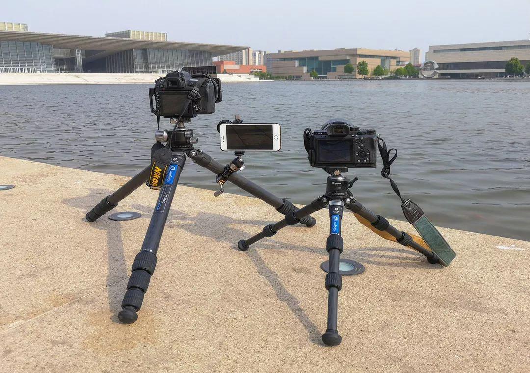 哪一款三脚架实用,如何选择合适的三脚架