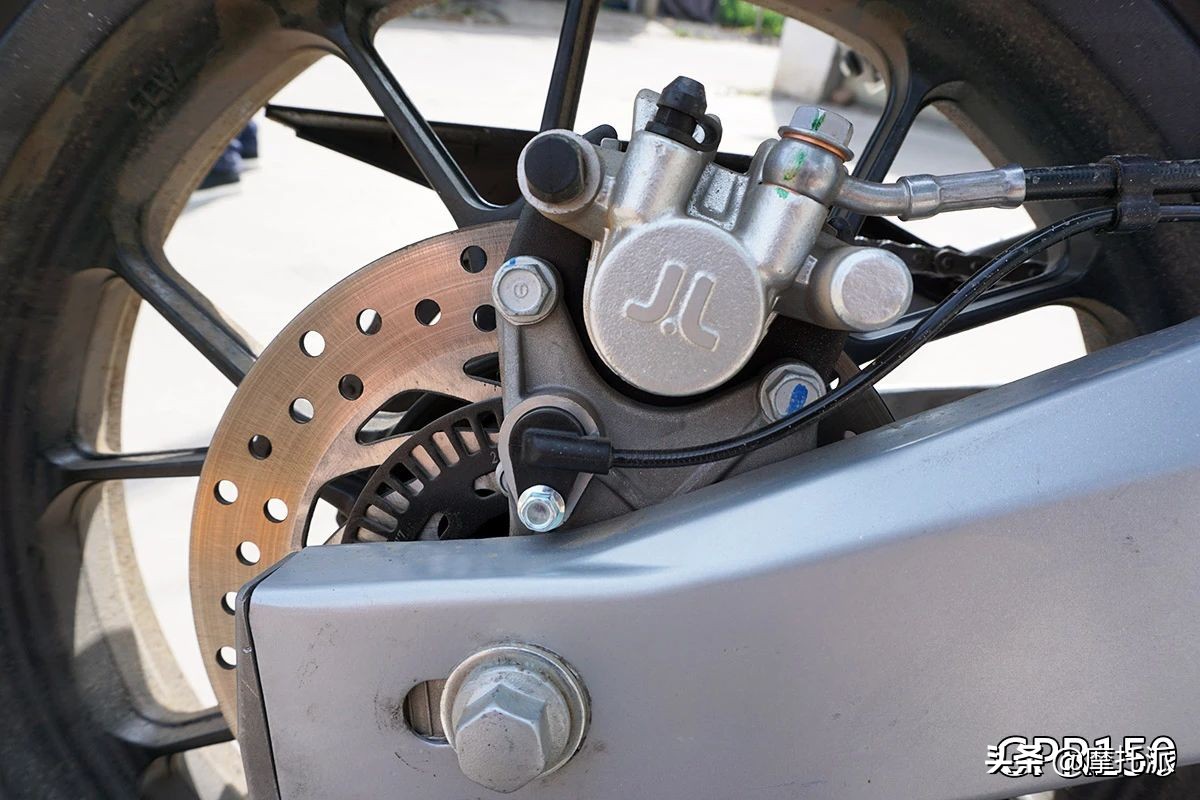 豁车有理，拆车无罪：GPR150灵魂对决250SR