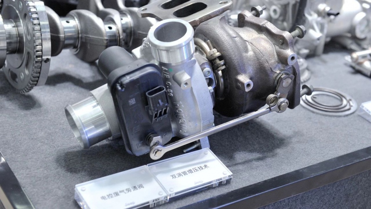 关于发动机涡轮增压技术的分析,小排量涡轮能增压