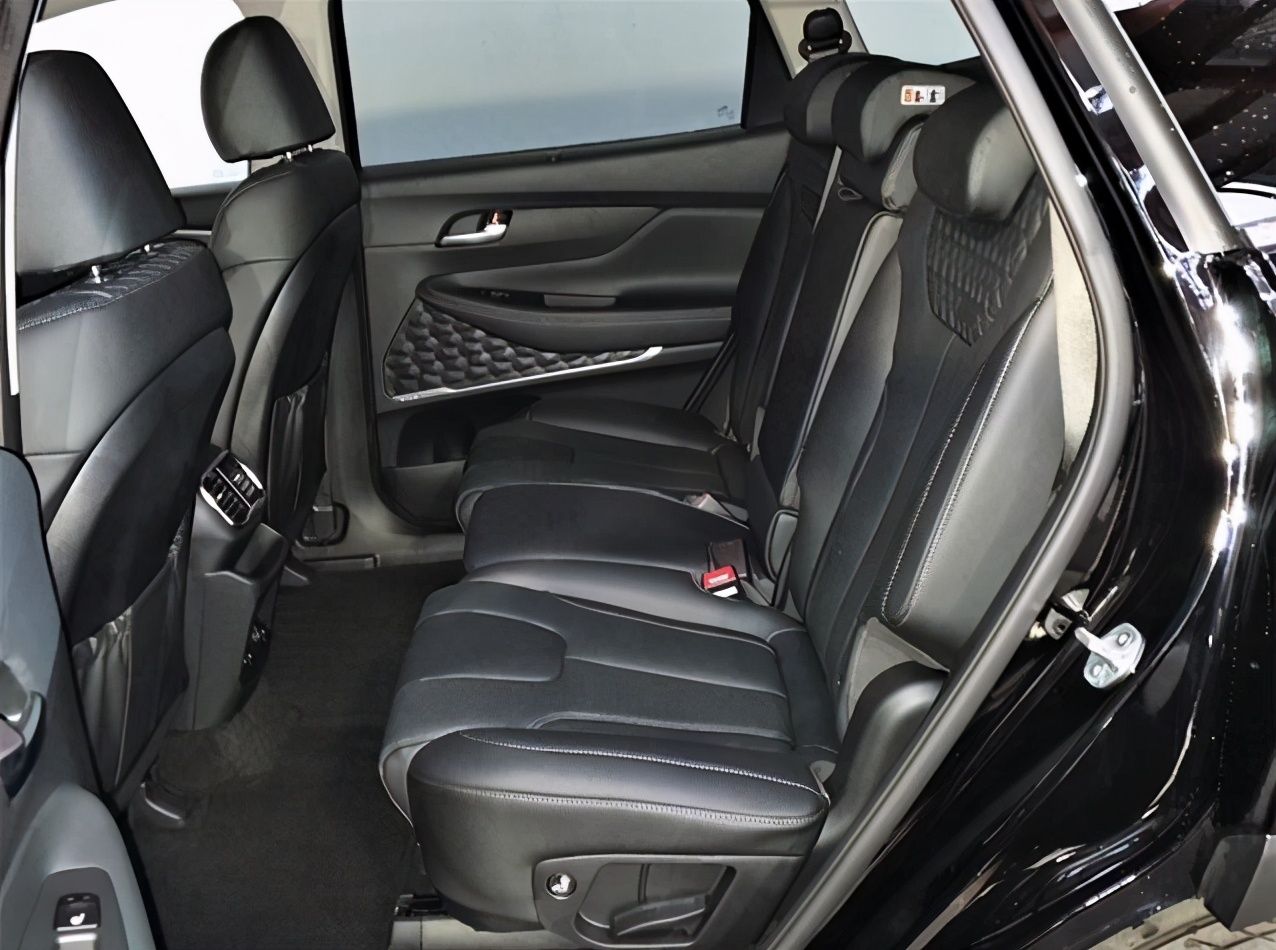 2010现代圣达菲2.4排量7座,现代圣达菲2.7图片