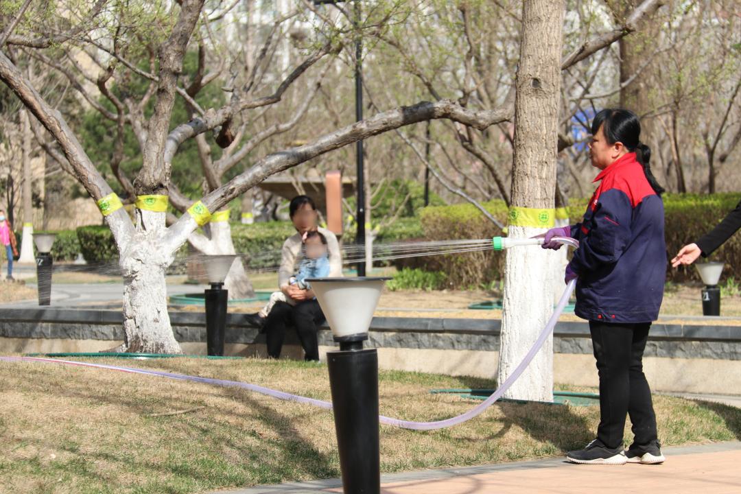 走在春天里简谱,歌曲走在春天里