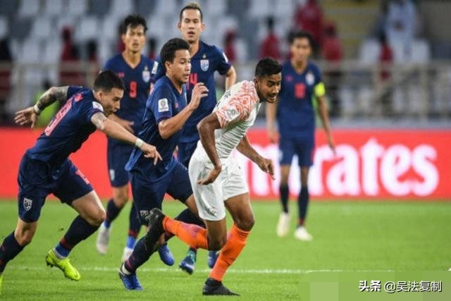 泰国媒体解说中泰比赛,中泰决战前泰国主教练