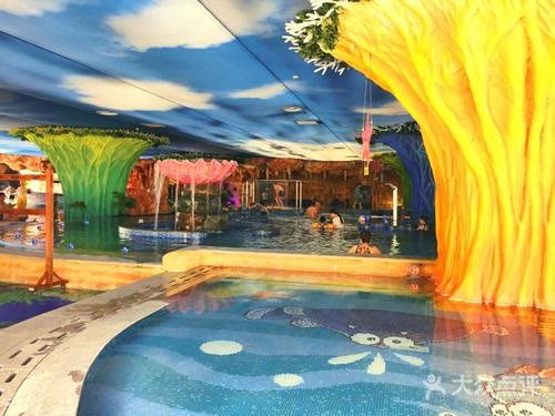 顶级温泉度假酒店有哪些,温泉度假村都有哪些泡池