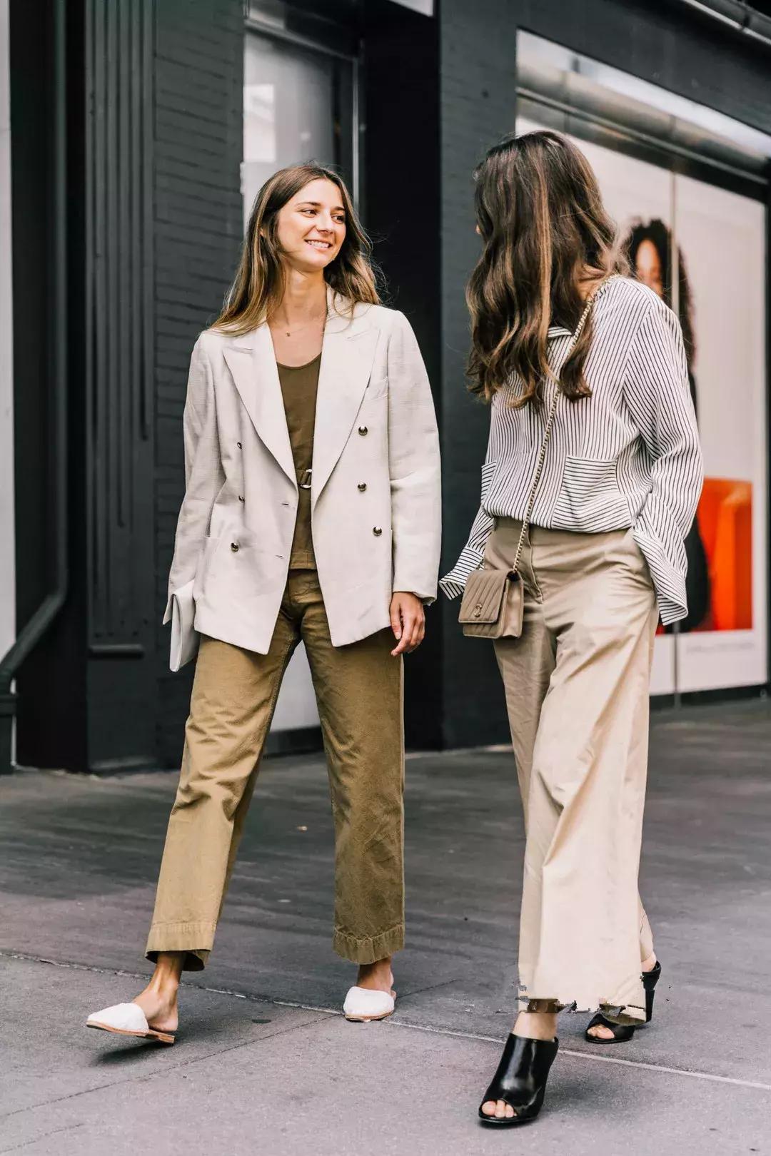 鞋柜最新小款,百搭小白鞋鞋柜