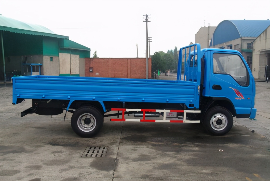 轻卡断气刹漏气维修,货车气刹管路漏气怎么办