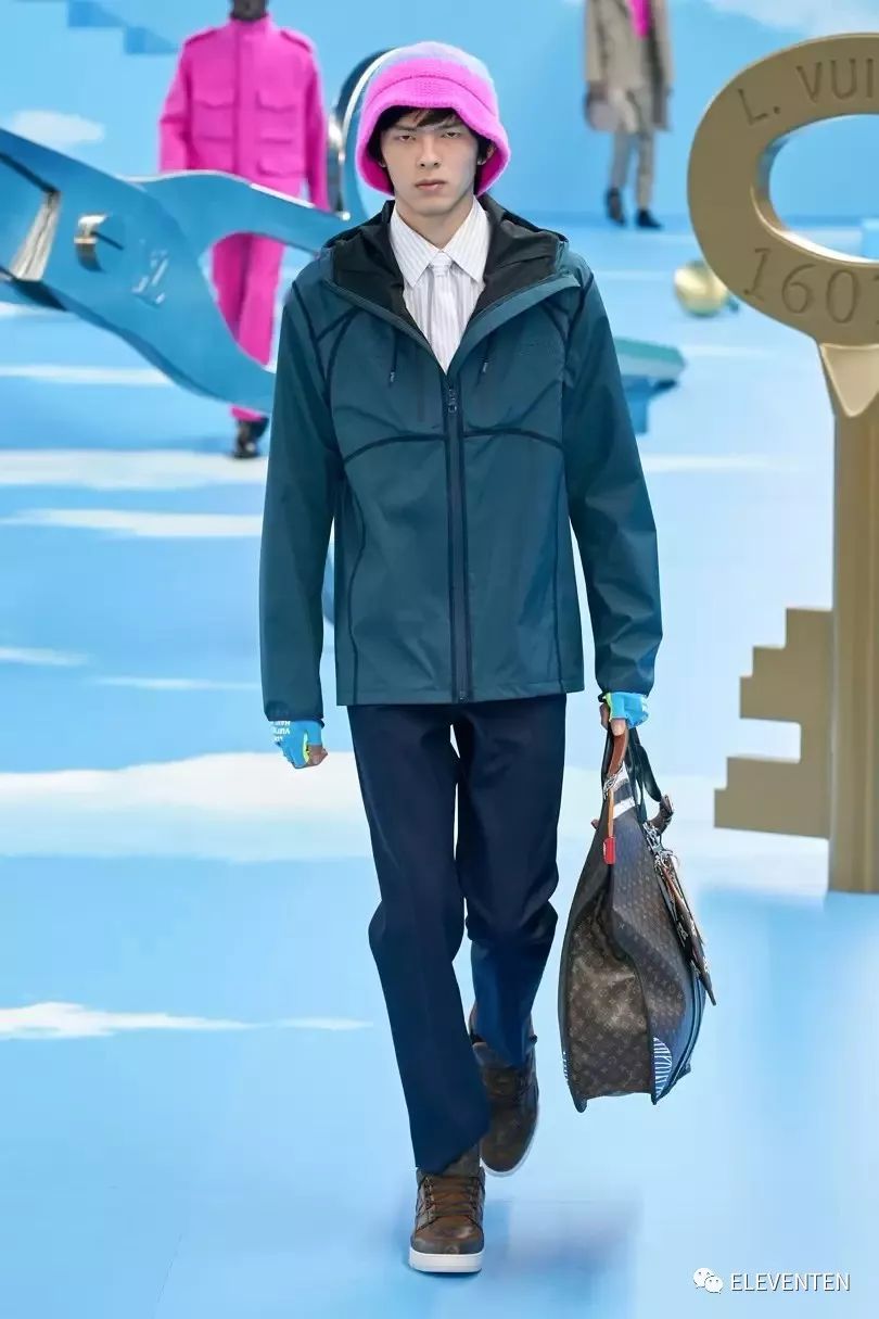 louisvuitton是什么品牌,身穿路易威登男装2020春夏系列