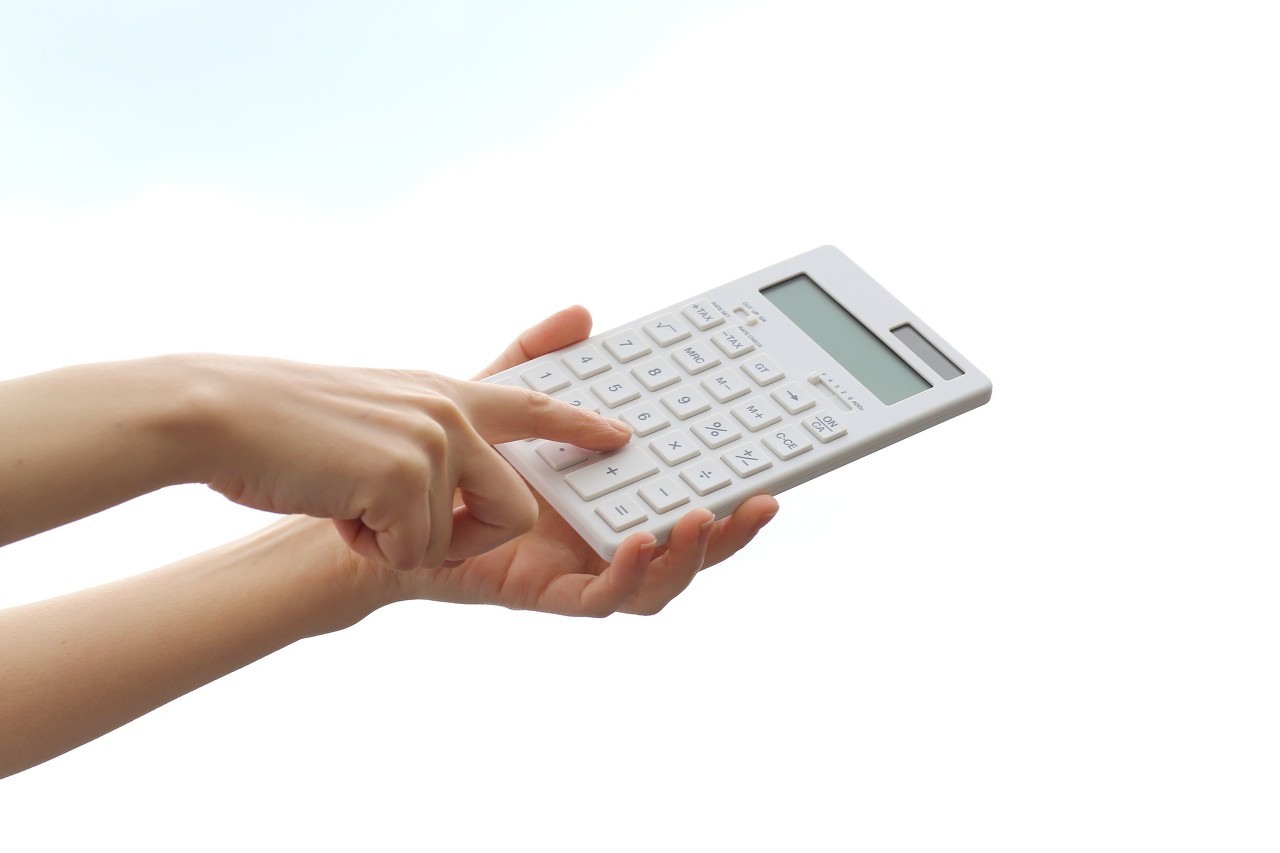 挂靠单位交保险合算么,挂靠单位缴保险和自己交一样吗