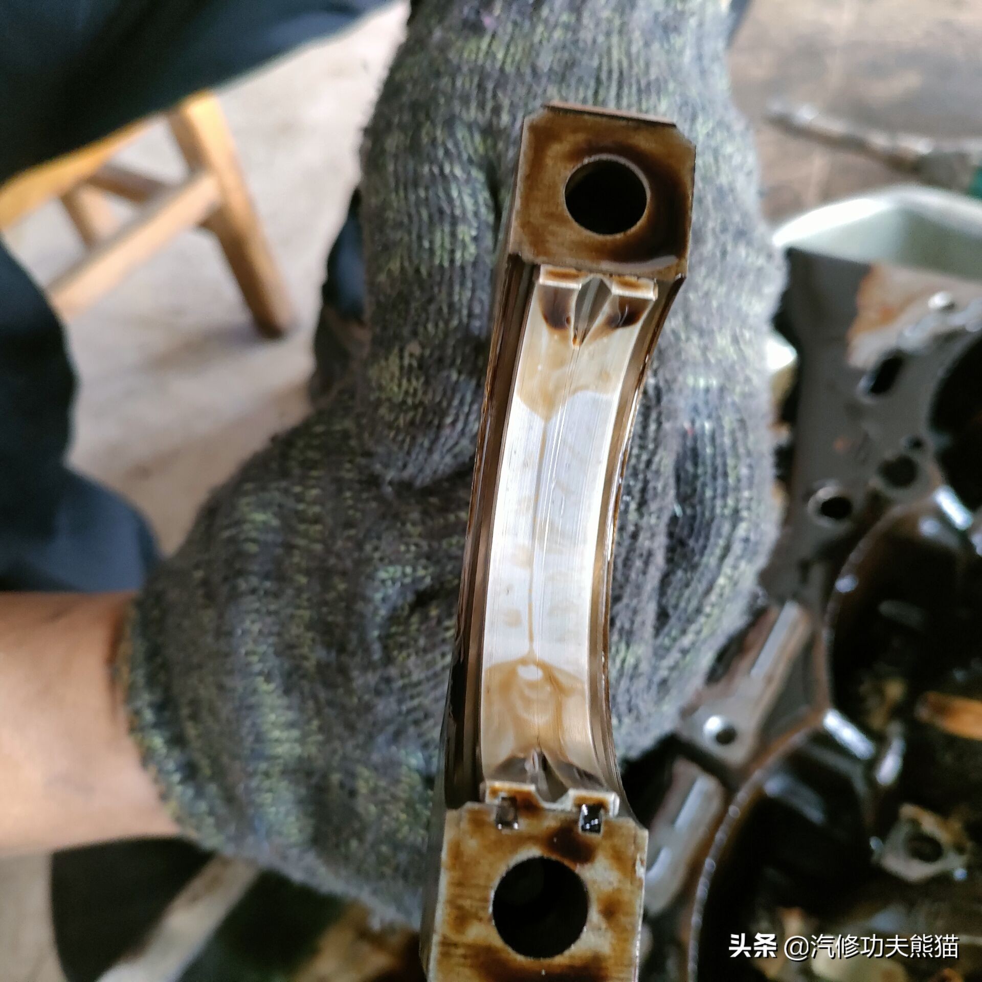 奥迪q5烧机油值不值得买,2015款奥迪q5舒适型烧机油