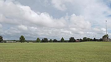 初学者足球点球技巧,五个初学者必会的足球基本技巧