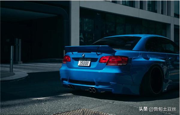 「毂锐驰」一台融入了JDM元素的宝马E93335i