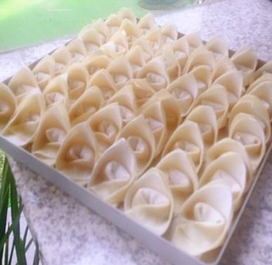 肉馅怎么调出来才不会干巴巴,包馄饨饺子馅做法大全