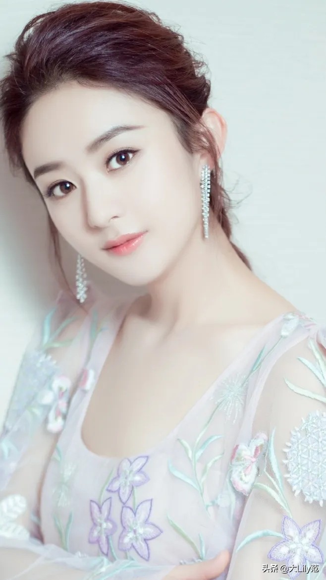 哪种大牌粉底液持妆效果好,怎样选粉底液适合自己的皮肤