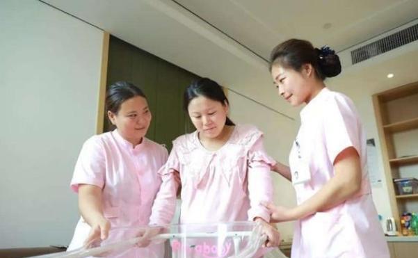 产妇刚生完孩子应注意哪些事项,刚生完宝宝产妇要注意什么