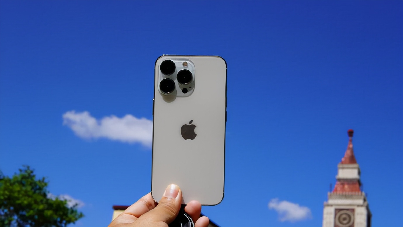 iPhone13太贵？找找你家的旧手机，这样做省钱不踩坑