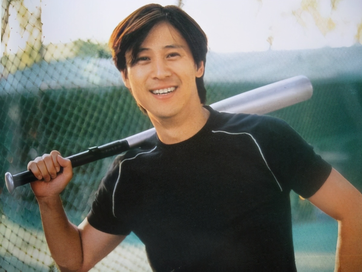 “傻大姐”那英的成名史,那英唱的火爆歌