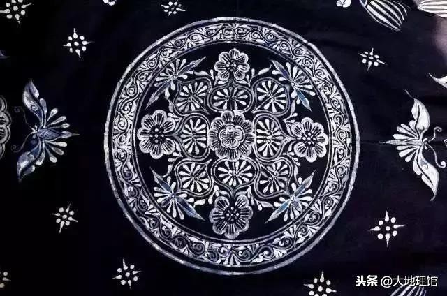 石榴传奇,石榴早在2000多年前经过丝绸之路