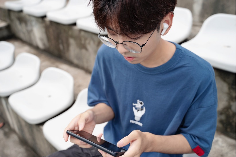 荣耀亲选耳机earbudsx1说明书,荣耀亲选earbudsx1蓝牙耳机