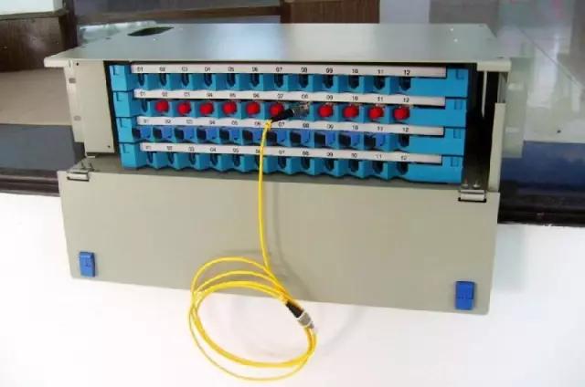 光纤终端盒和odf架的区别,odf光纤配线架配置详细图文讲解