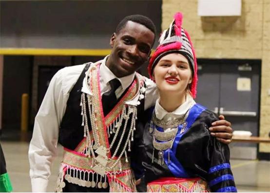 永远的外人,永远的外人全文